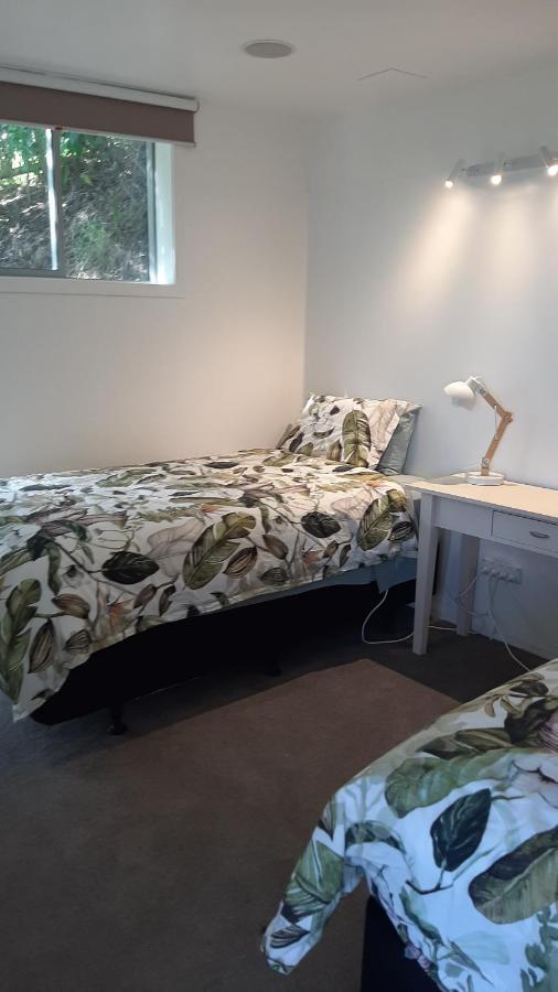אופוטיקי Ohiwa Beach Apartments/ Motel מראה חיצוני תמונה