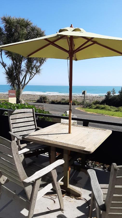 אופוטיקי Ohiwa Beach Apartments/ Motel מראה חיצוני תמונה