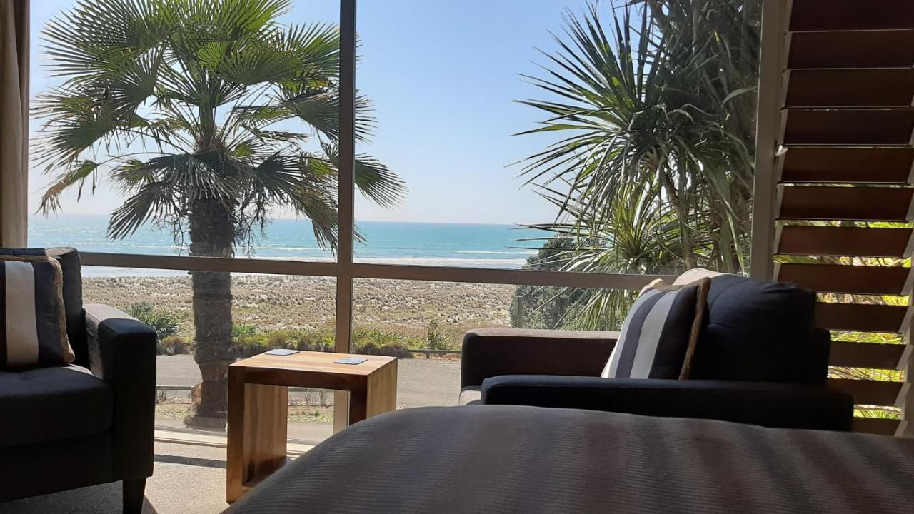 אופוטיקי Ohiwa Beach Apartments/ Motel מראה חיצוני תמונה